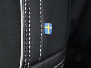 Thumbnail Mobil 7