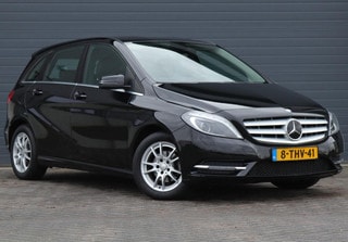 Thumbnail Mobil 6