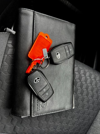 Thumbnail Mobil 9