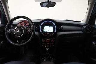Thumbnail Mobil 4