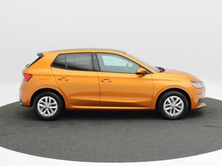 Thumbnail Mobil 6