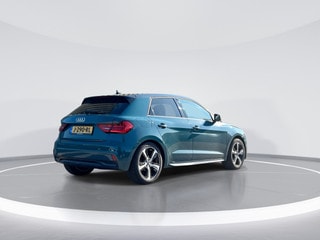 Thumbnail Mobil 10