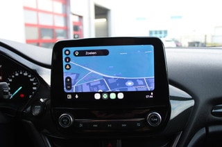 Thumbnail Mobil 8