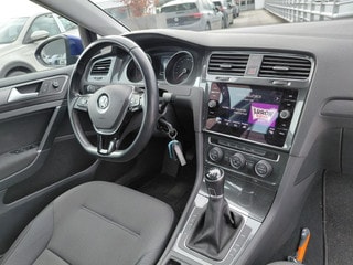 Thumbnail Mobil 6