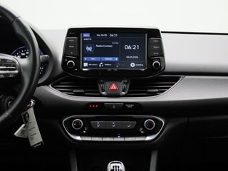 Thumbnail Mobil 9