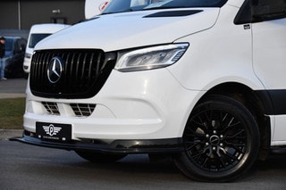 Thumbnail Mobil 6