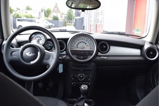 Thumbnail Mobil 3