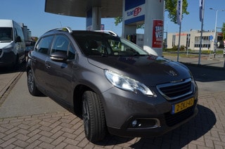 Thumbnail Mobil 6