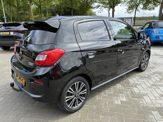Thumbnail Mobil 4