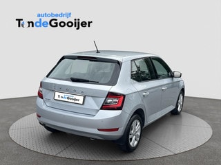 Thumbnail Mobil 3