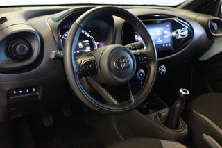 Thumbnail Mobil 4