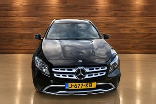 Thumbnail Mobil 8
