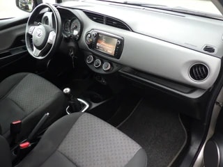 Thumbnail Mobil 6