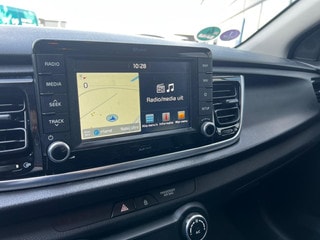 Thumbnail Mobil 8