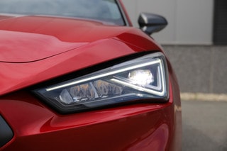 Thumbnail Mobil 6