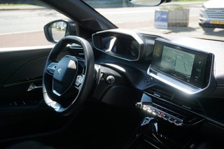 Thumbnail Mobil 10