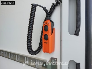 Thumbnail Mobil 10