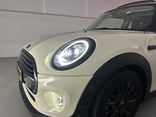 Thumbnail Mobil 10