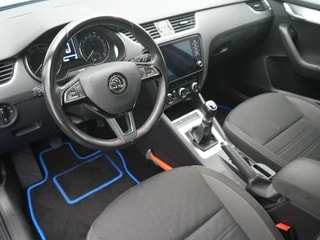 Thumbnail Mobil 10