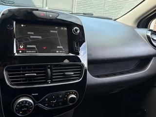 Thumbnail Mobil 10