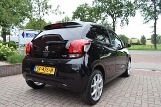 Thumbnail Mobil 6