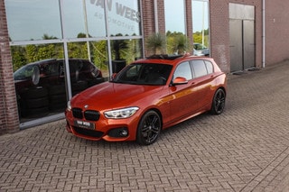 Thumbnail Mobil 8
