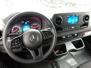 Thumbnail Mobil 3