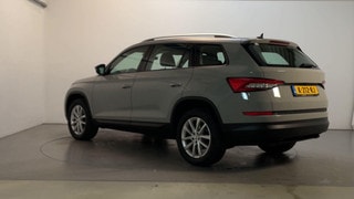 Thumbnail Mobil 6