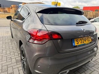 Thumbnail Mobil 10