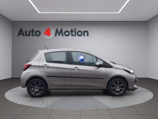 Thumbnail Mobil 4