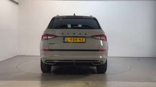 Thumbnail Mobil 10