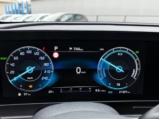 Thumbnail Mobil 6