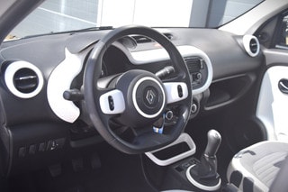 Thumbnail Mobil 7