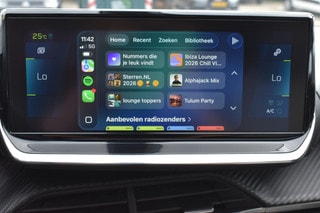 Thumbnail Mobil 6