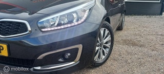 Thumbnail Mobil 3