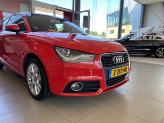 Thumbnail Mobil 6