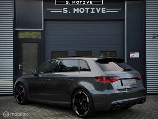 Thumbnail Mobil 3