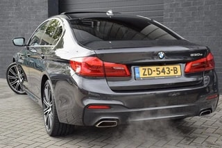 Thumbnail Mobil 10