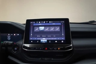 Thumbnail Mobil 8