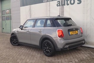 Thumbnail Mobil 6