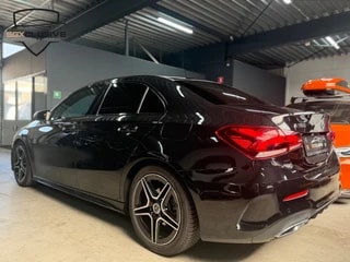 Thumbnail Mobil 8