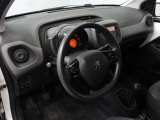 Thumbnail Mobil 4