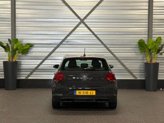 Thumbnail Mobil 7