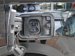 Thumbnail Mobil 10