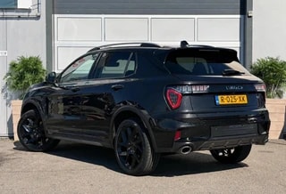 Thumbnail Mobil 4