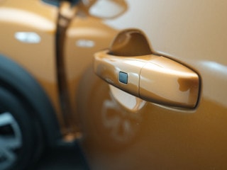 Thumbnail Mobil 10