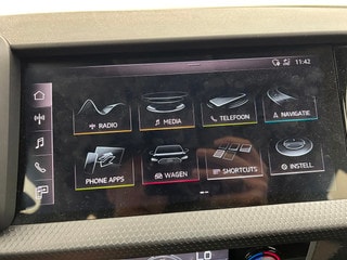 Thumbnail Mobil 6