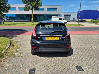 Thumbnail Mobil 4