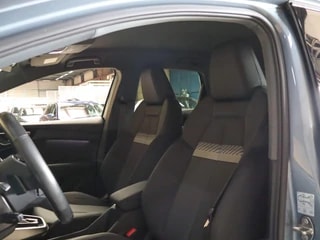 Thumbnail Mobil 4