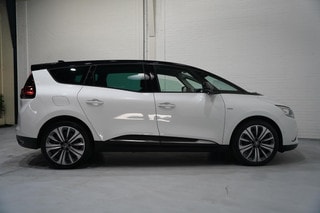 Thumbnail Mobil 4